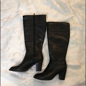 Sonoma Knee High Boots Size 6.5
